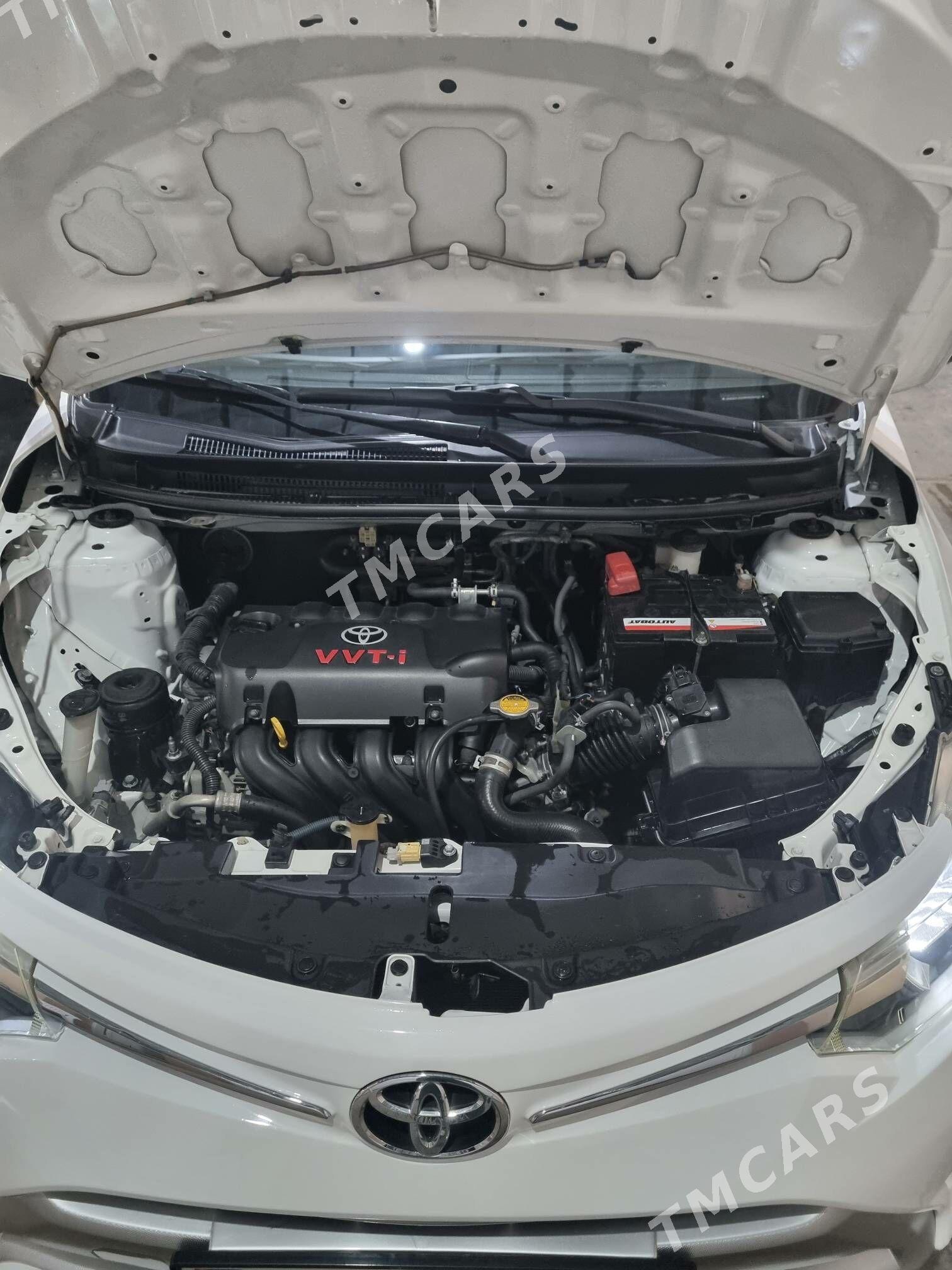 Toyota Yaris 2017 - 195 000 TMT - Ашхабад - img 3
