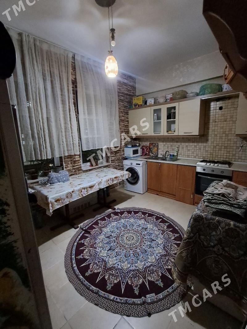 Satlyk Eyesinden Taslama 2 kom - Aşgabat - img 3