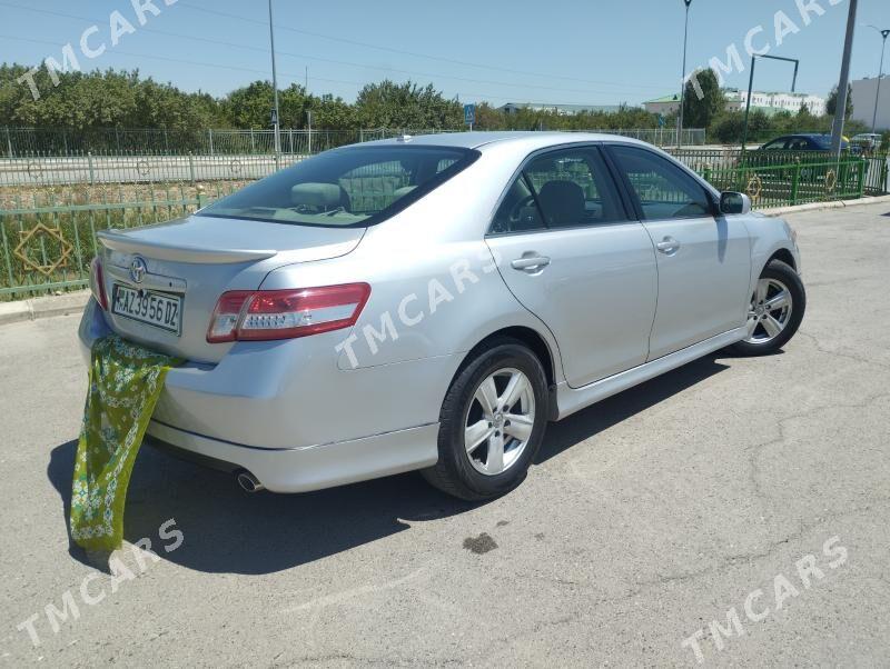 Toyota Camry 2010 - 190 000 TMT - Дашогуз - img 4