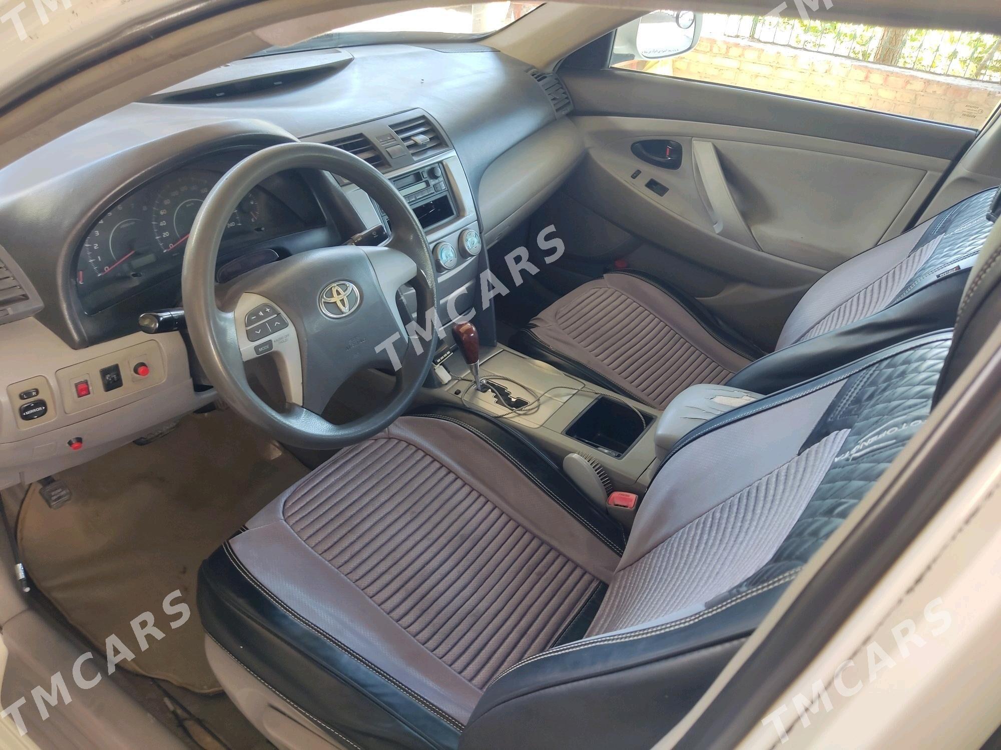 Toyota Camry 2008 - 125 000 TMT - Мары - img 3
