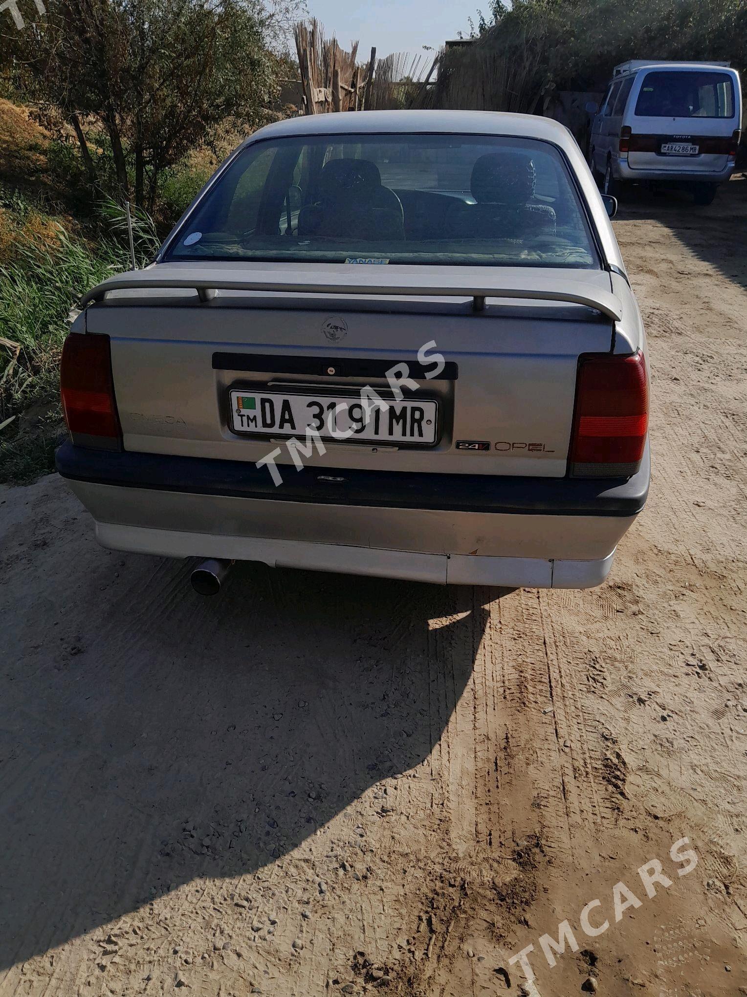 Opel Omega 1993 - 17 000 TMT - Мургап - img 6