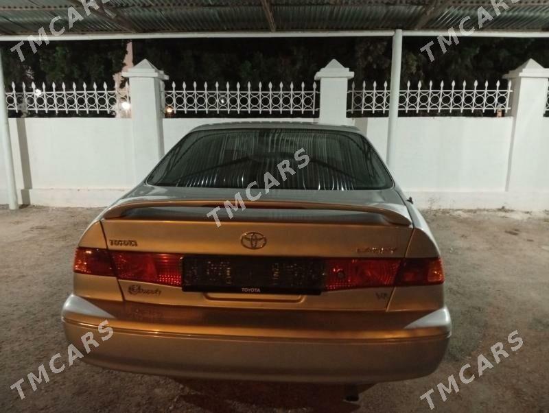 Toyota Camry 2000 - 110 000 TMT - Magtymguly - img 4