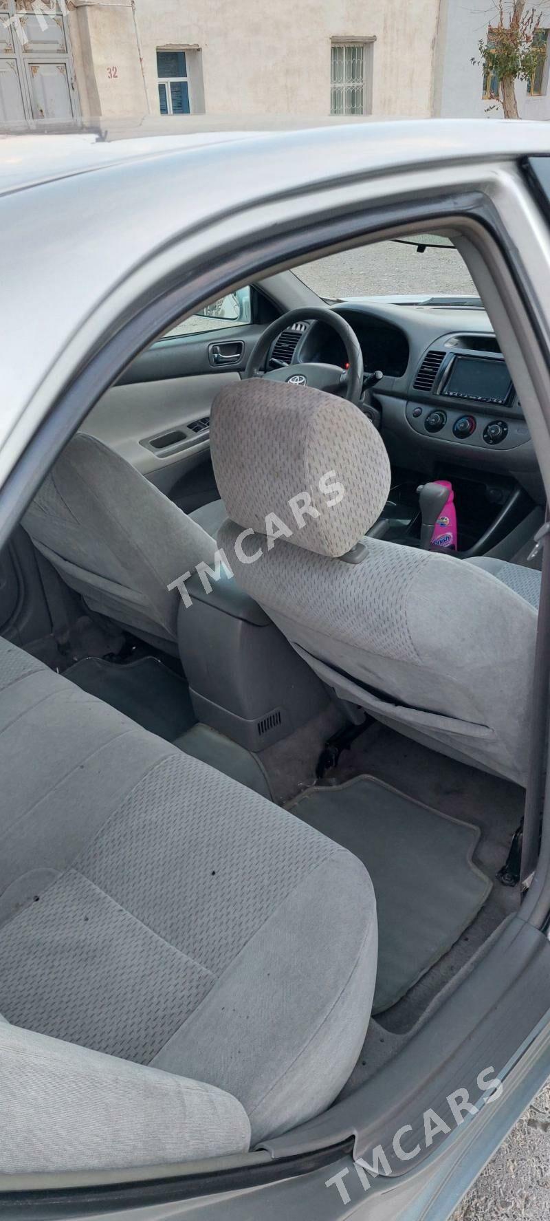 Toyota Camry 2002 - 180 000 TMT - Гызыларбат - img 5