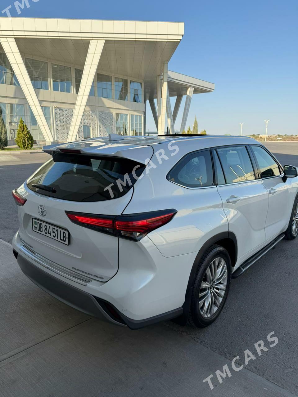 Toyota Highlander 2022 - 780 000 TMT - Türkmenabat - img 5