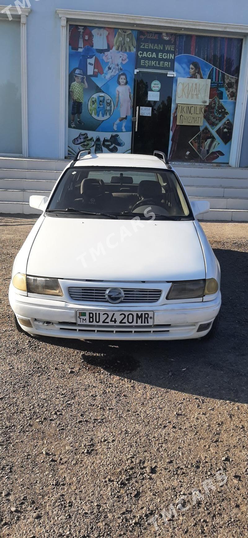 Opel Astra 1993 - 33 000 TMT - Мары - img 7