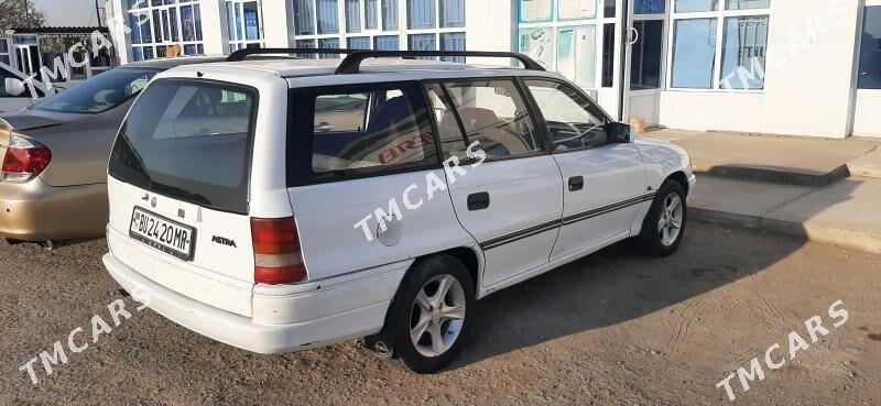Opel Astra 1993 - 33 000 TMT - Мары - img 5