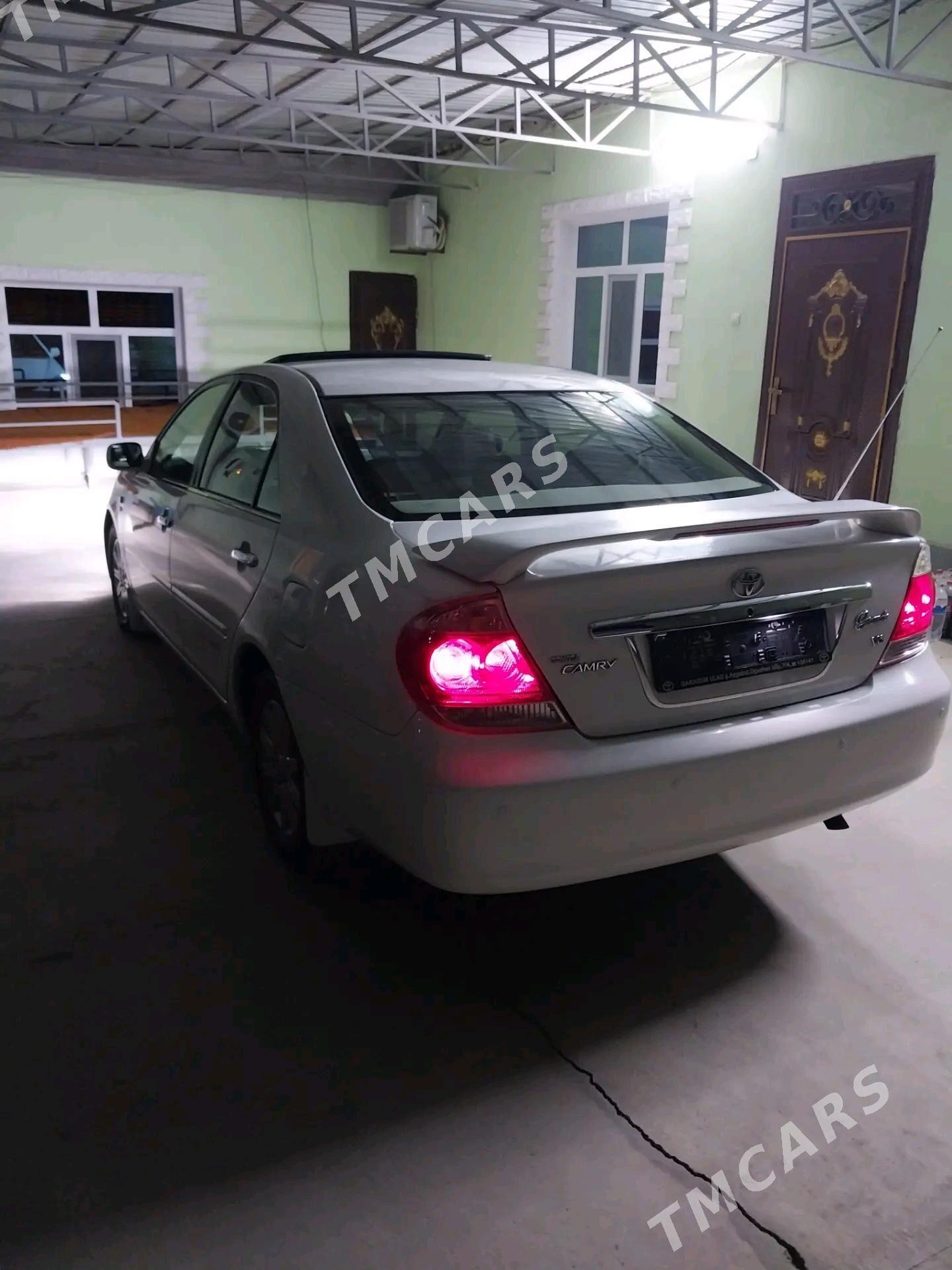 Toyota Camry 2005 - 230 000 TMT - Кака - img 4