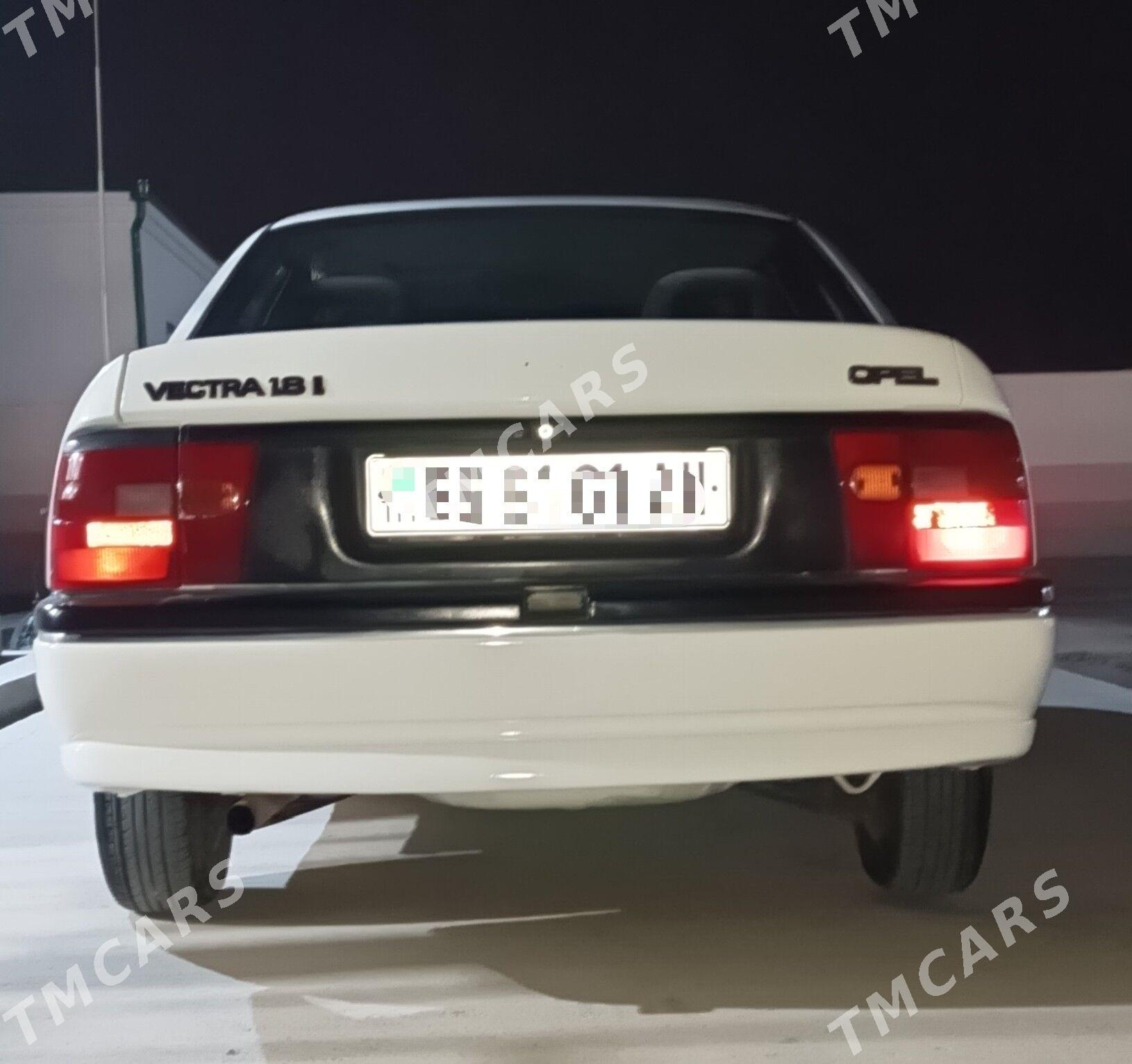 Opel Vectra 1994 - 52 000 TMT - Бахарден - img 3