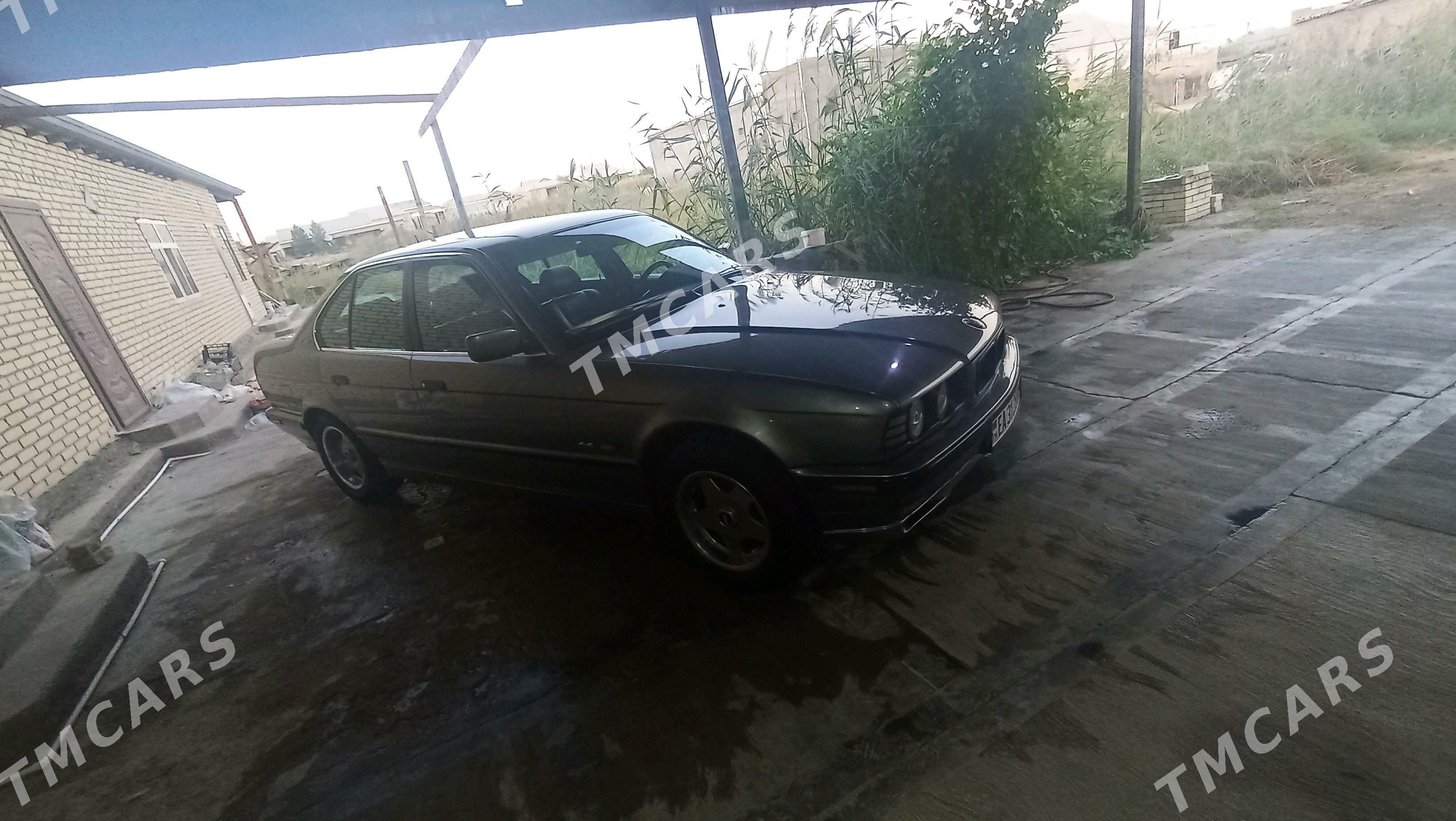 BMW 528 1994 - 85 000 TMT - Мары - img 8