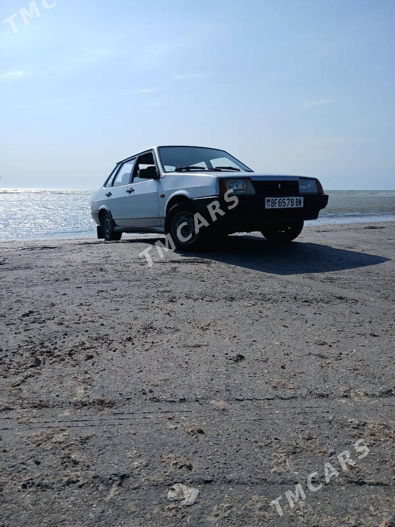 Lada 21099 2001 - 28 000 TMT - Туркменбаши - img 2