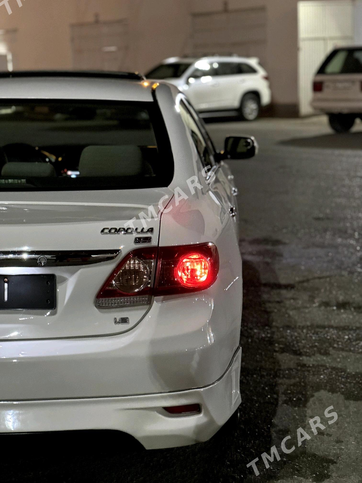 Toyota Corolla 2013 - 220 000 TMT - Ашхабад - img 4