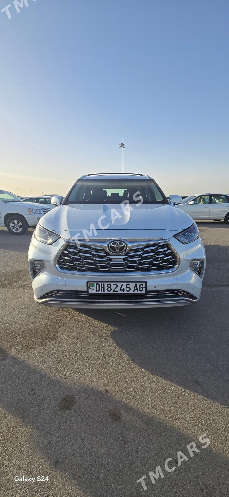 Toyota Highlander 2022 - 560 000 TMT - Мир 6 - img 8