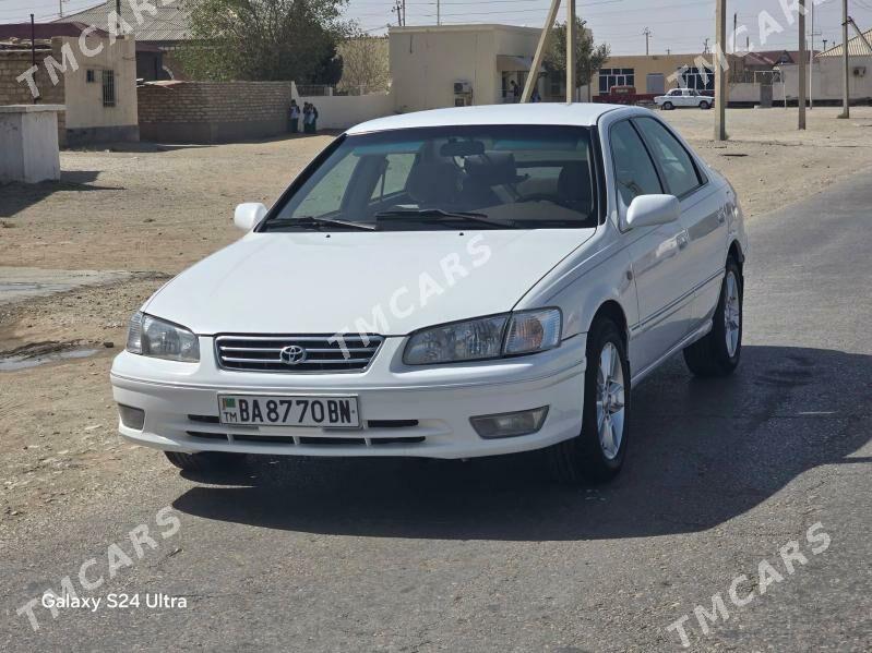 Toyota Camry 1999 - 127 000 TMT - Гумдаг - img 3
