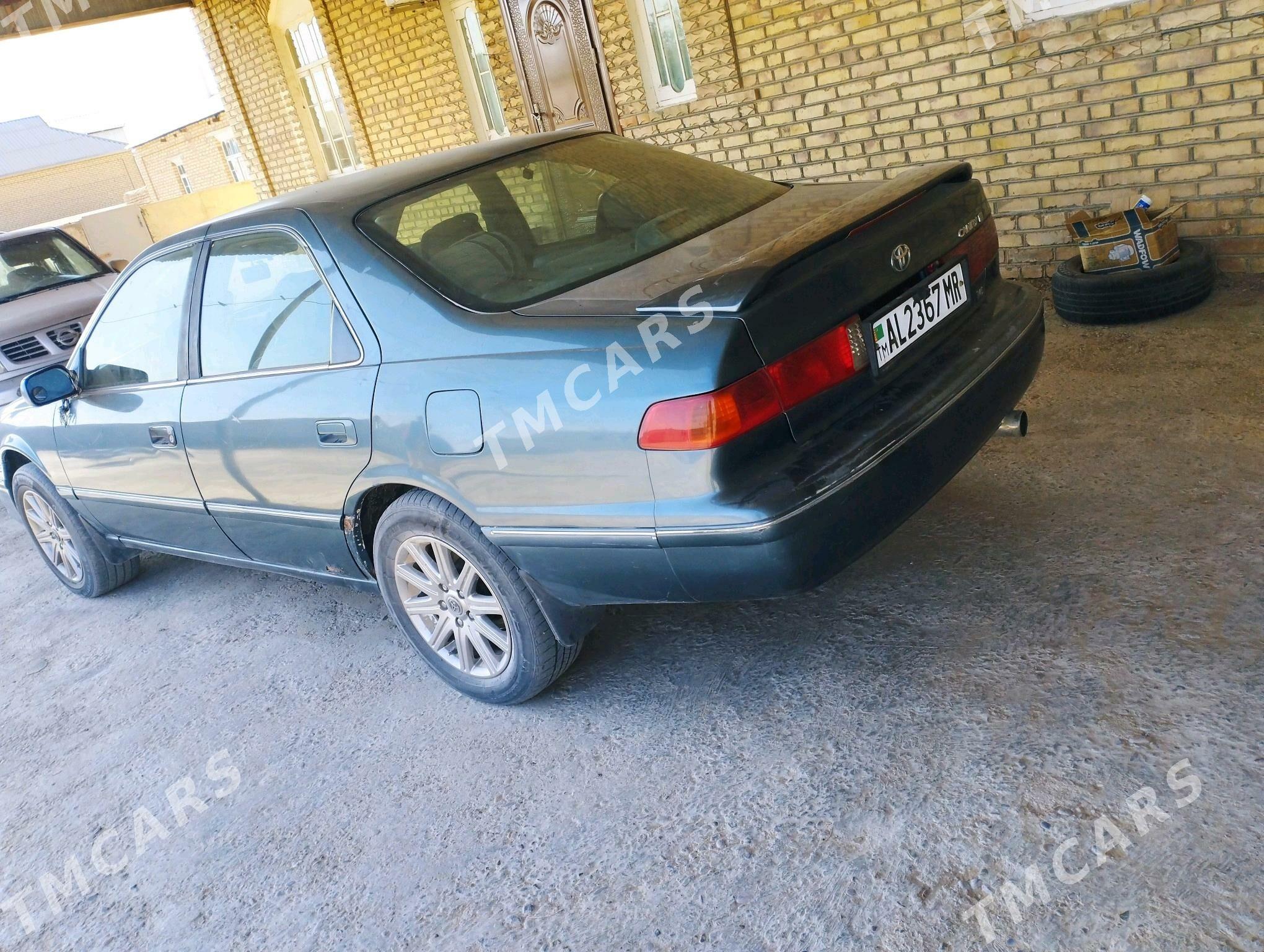 Toyota Camry 2000 - 140 000 TMT - Сакарчага - img 2