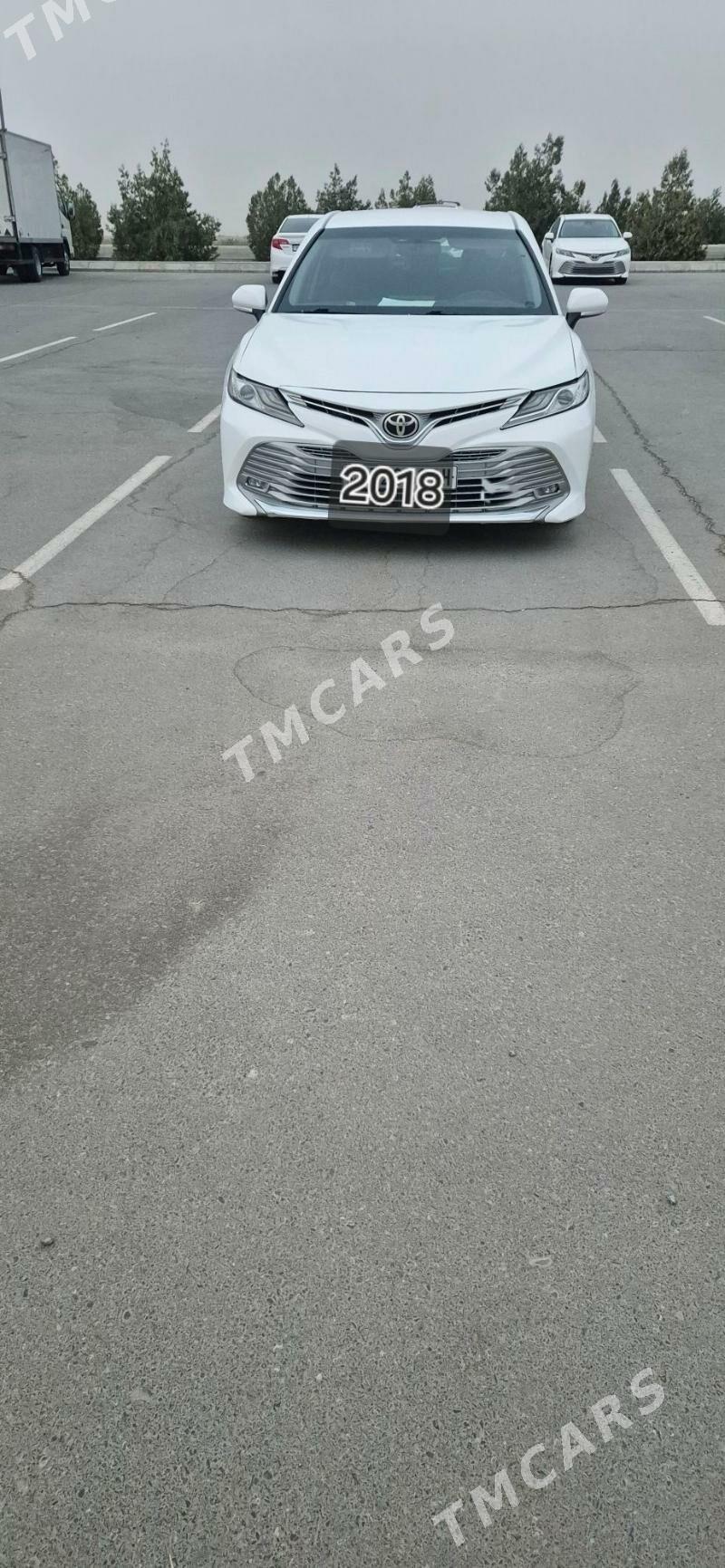 Toyota Camry 2018 - 255 000 TMT - Ашхабад - img 6