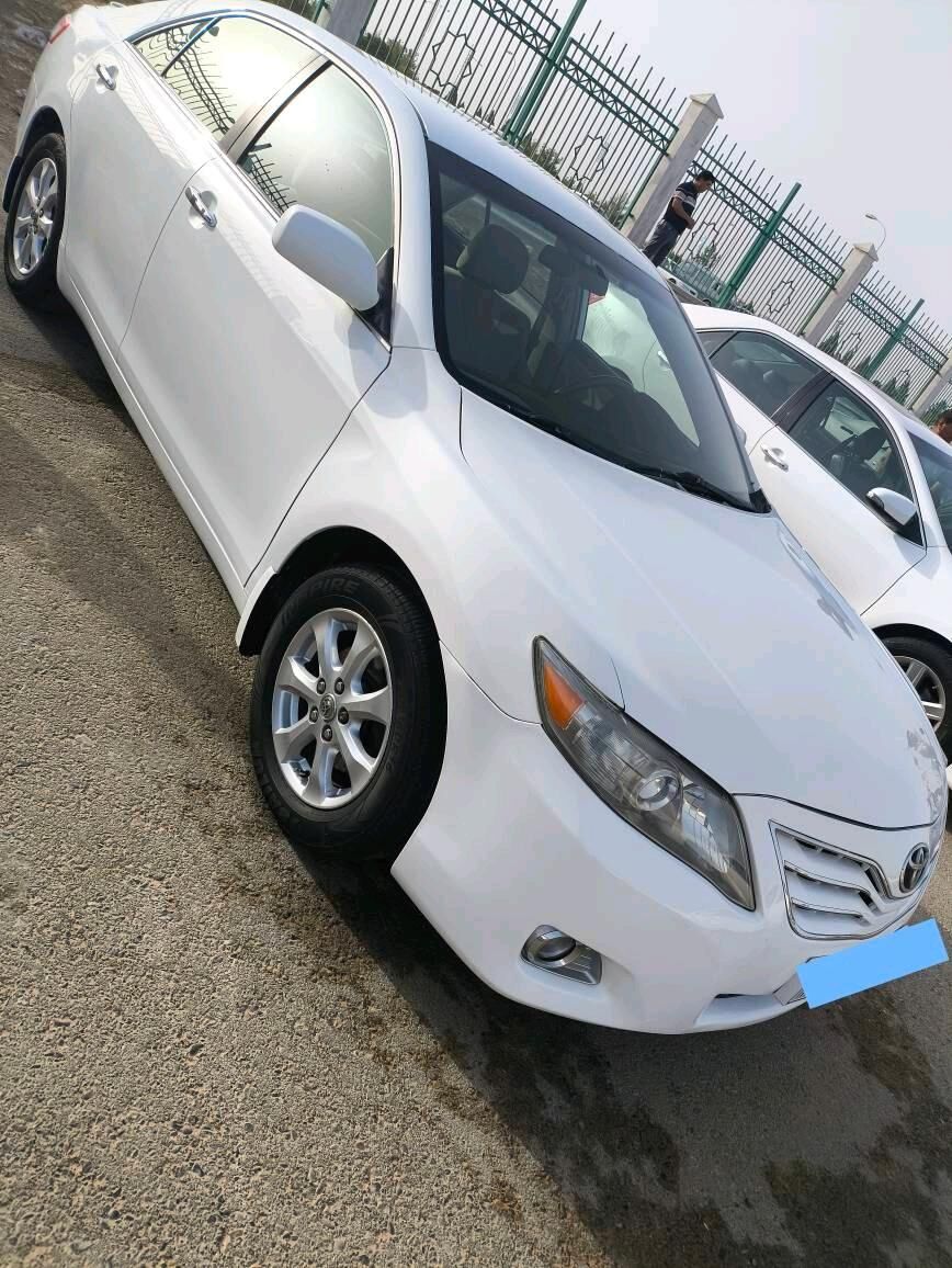 Toyota Camry 2010 - 180 000 TMT - Мары - img 4