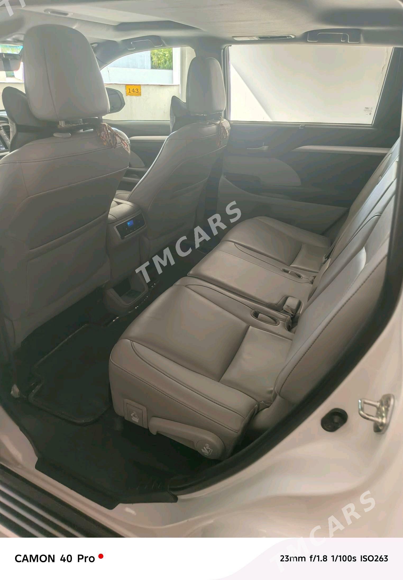 Toyota Highlander 2019 - 490 000 TMT - Ашхабад - img 4