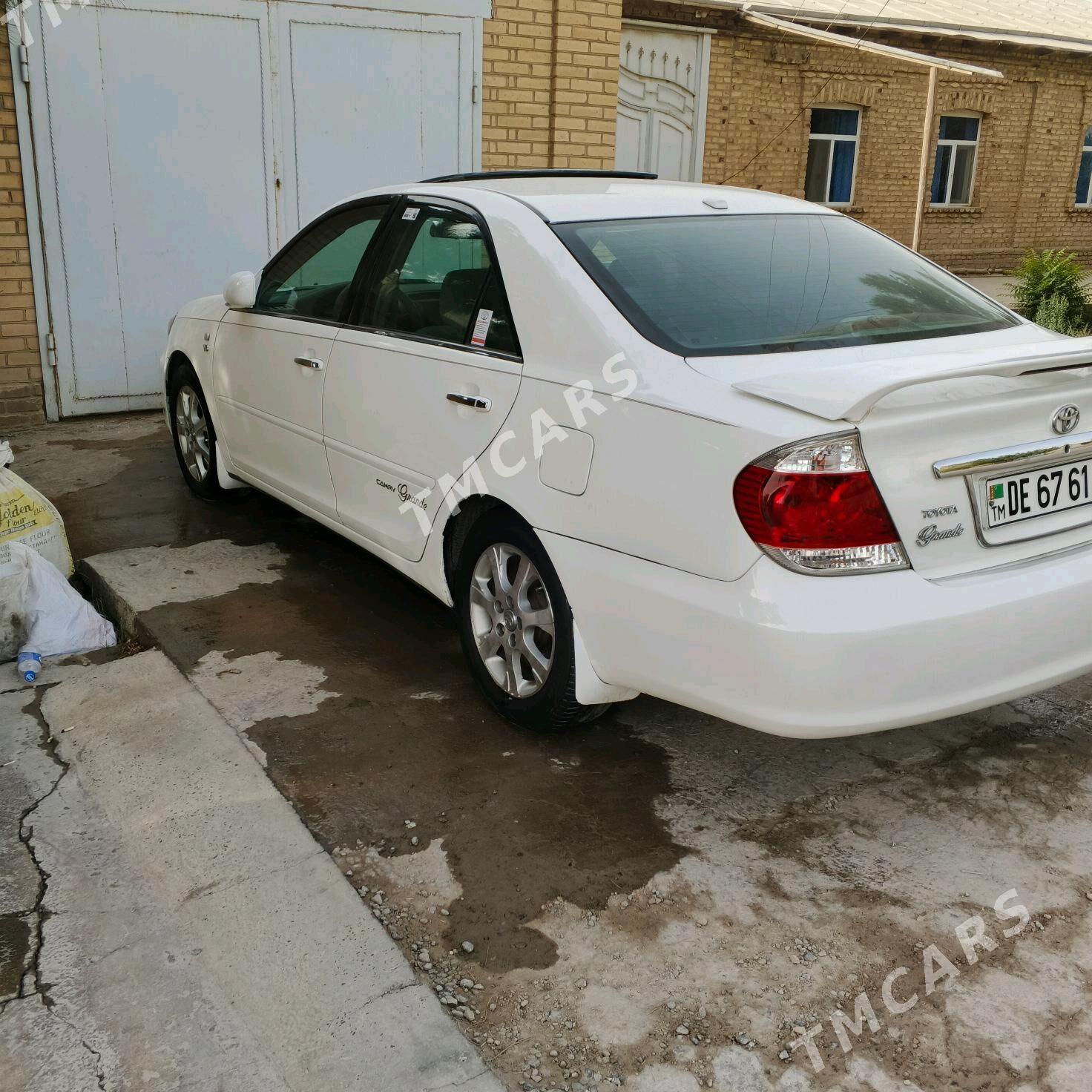 Toyota Camry 2002 - 177 000 TMT - Халач - img 8