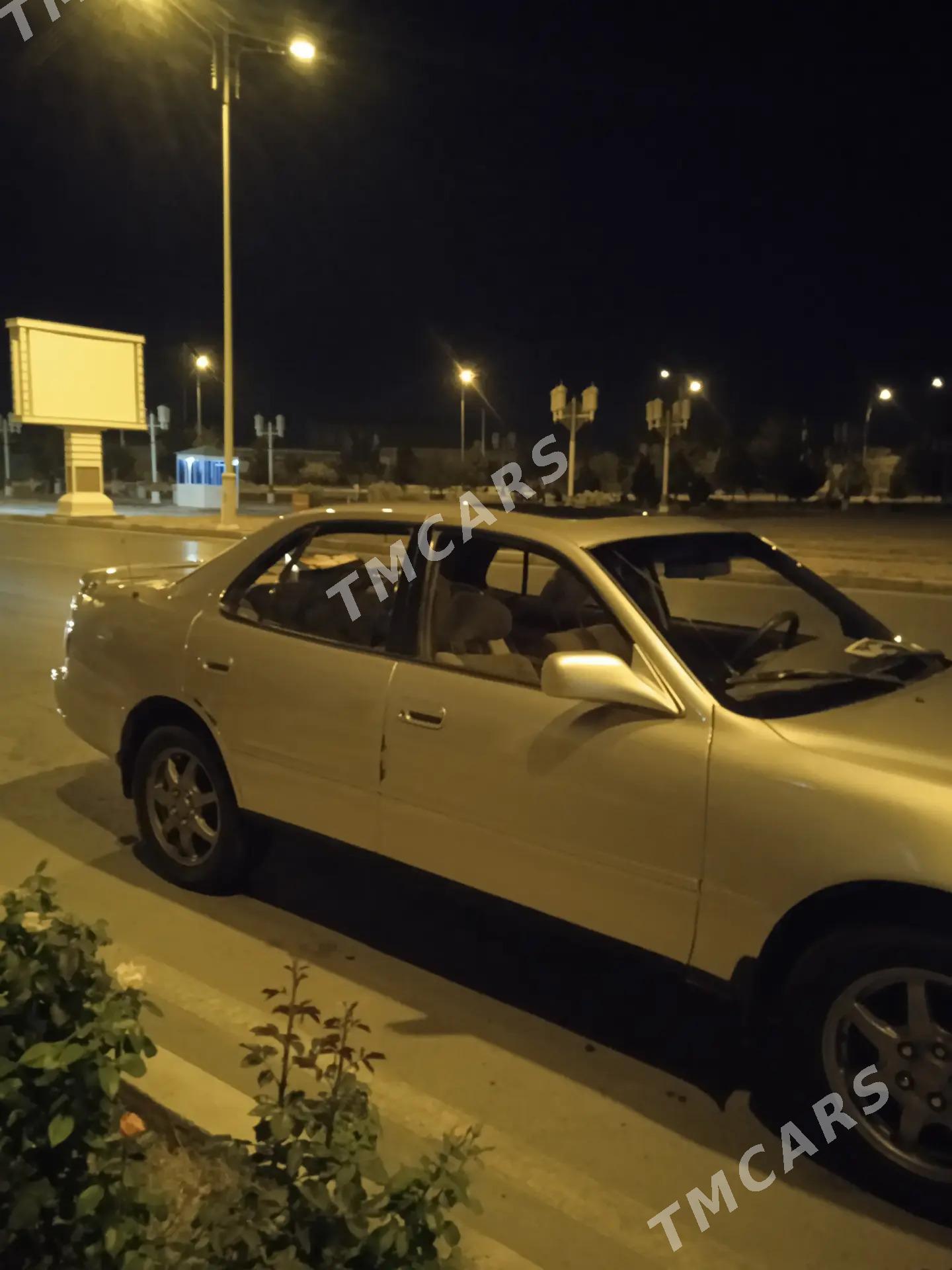 Toyota Camry 1995 - 75 000 TMT - Туркменабат - img 1