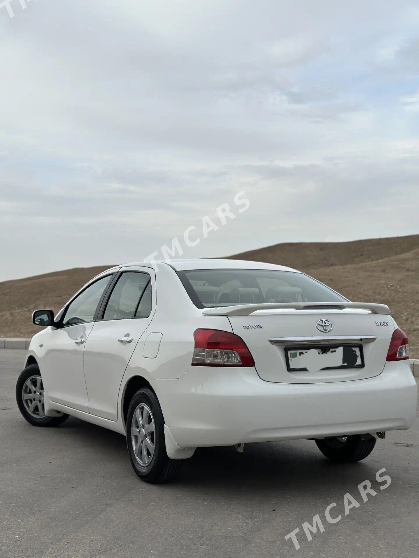 Toyota Yaris 2008 - 135 000 TMT - Türkmenabat - img 3