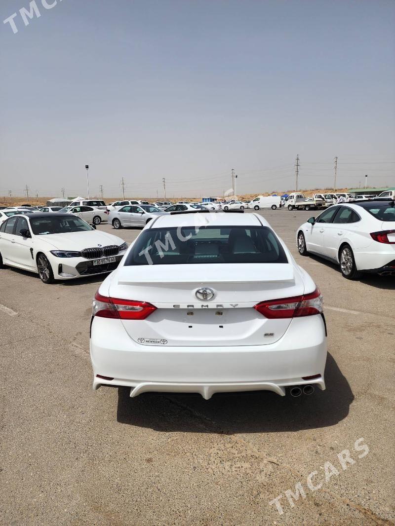 Toyota Camry 2020 - 365 000 TMT - Ашхабад - img 7