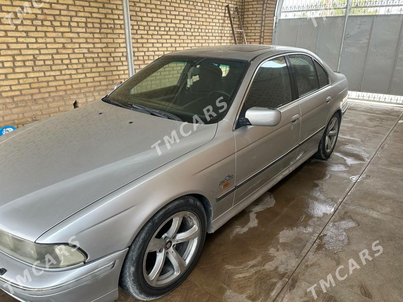 BMW 528 1998 - 85 000 TMT - Ýolöten - img 4