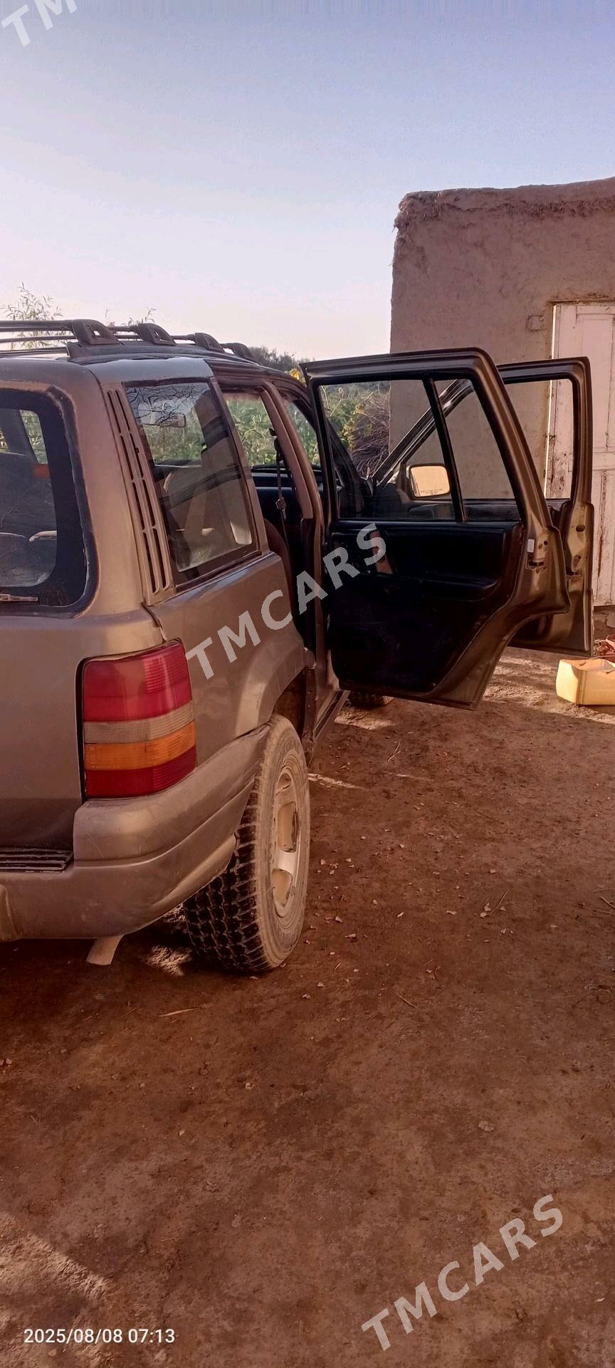 Jeep Cherokee 1998 - 60 000 TMT - Köneürgenç - img 1