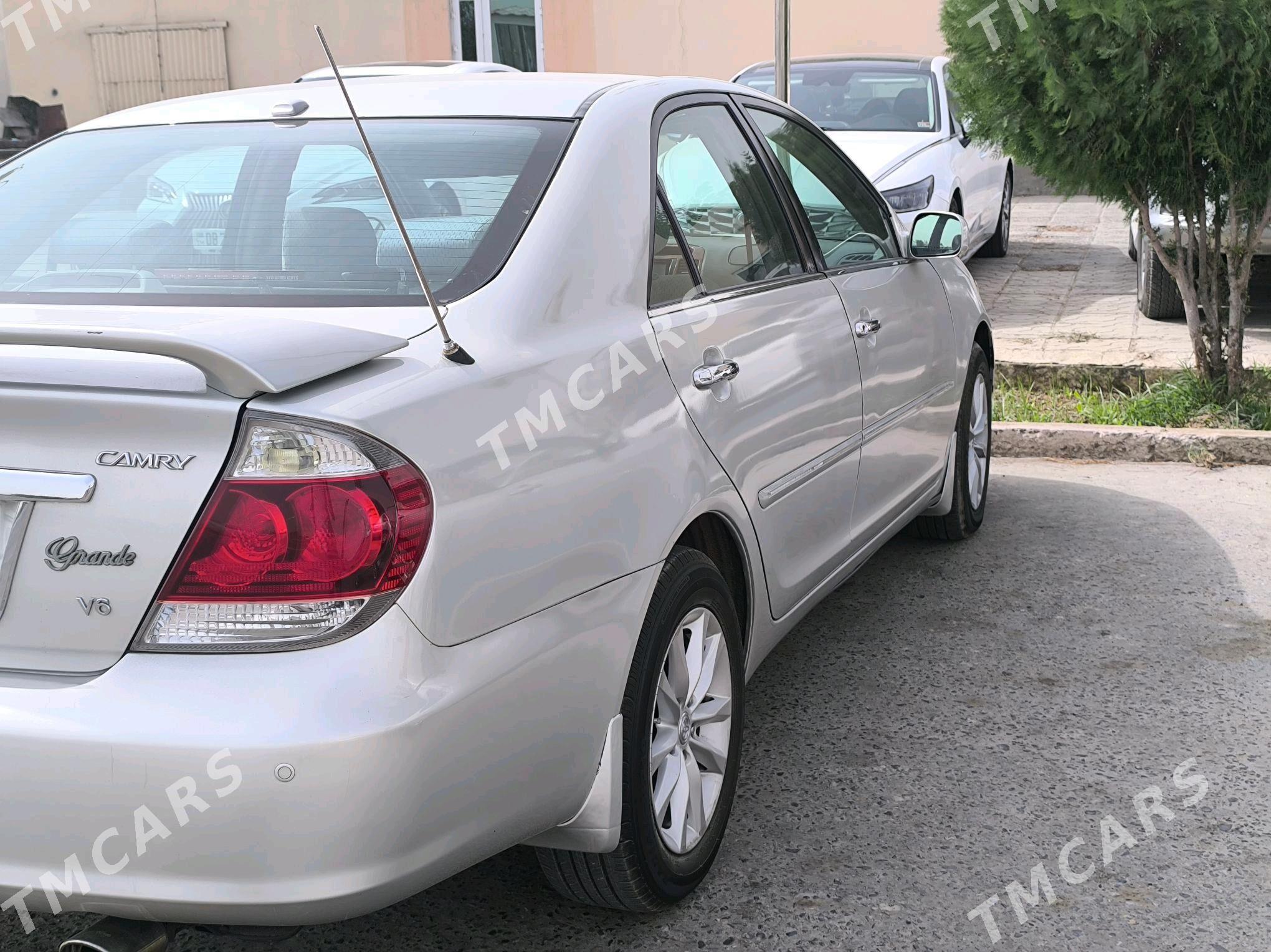 Toyota Camry 2004 - 174 000 TMT - Туркменабат - img 4