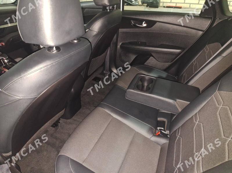 Kia Forte 2021 - 252 160 TMT - Mary - img 2
