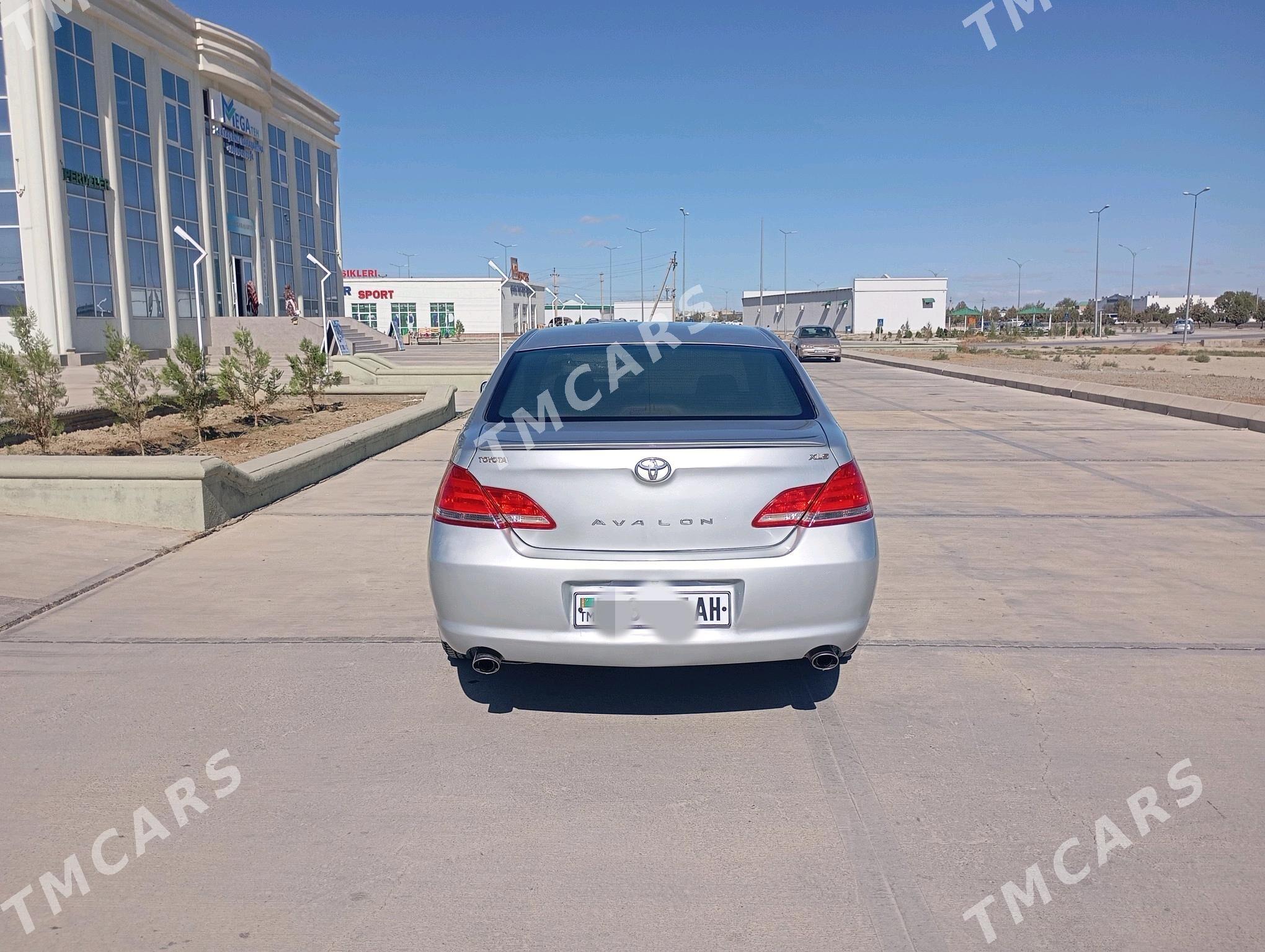 Toyota Avalon 2006 - 185 000 TMT - Bäherden - img 2
