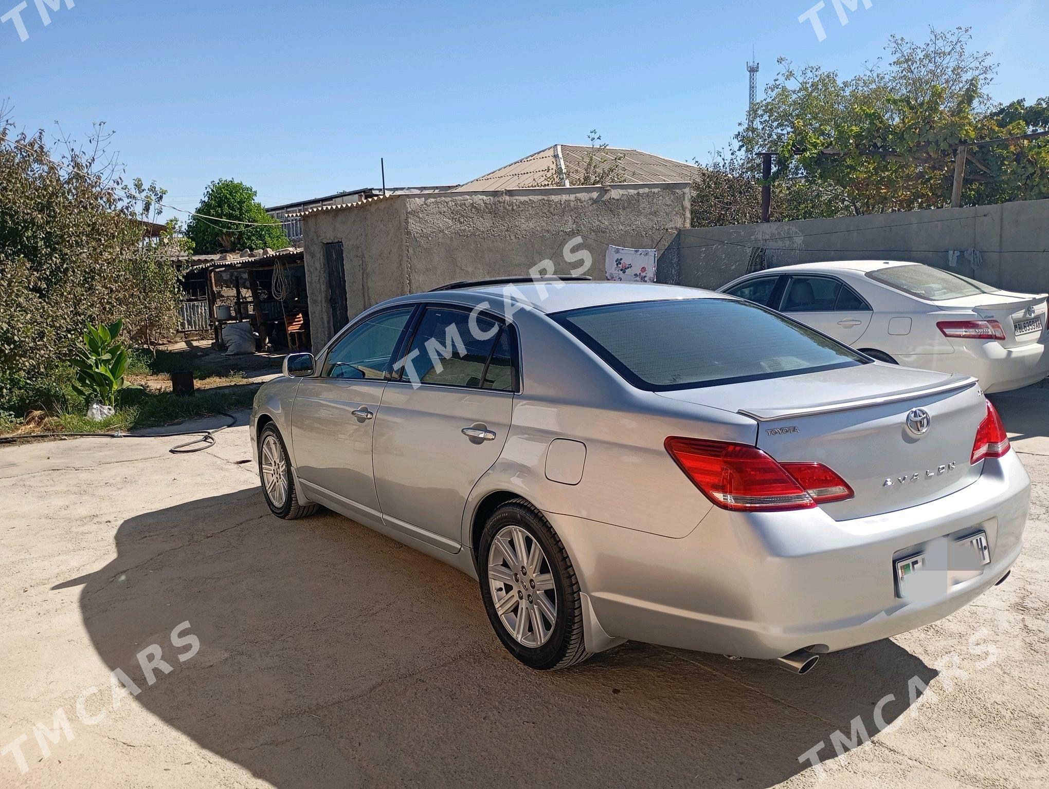 Toyota Avalon 2006 - 185 000 TMT - Bäherden - img 8