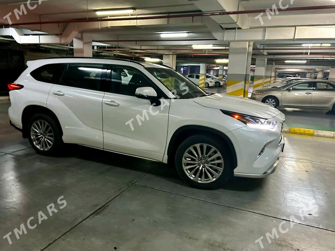 Toyota Highlander 2021 - 650 000 TMT - Ашхабад - img 4