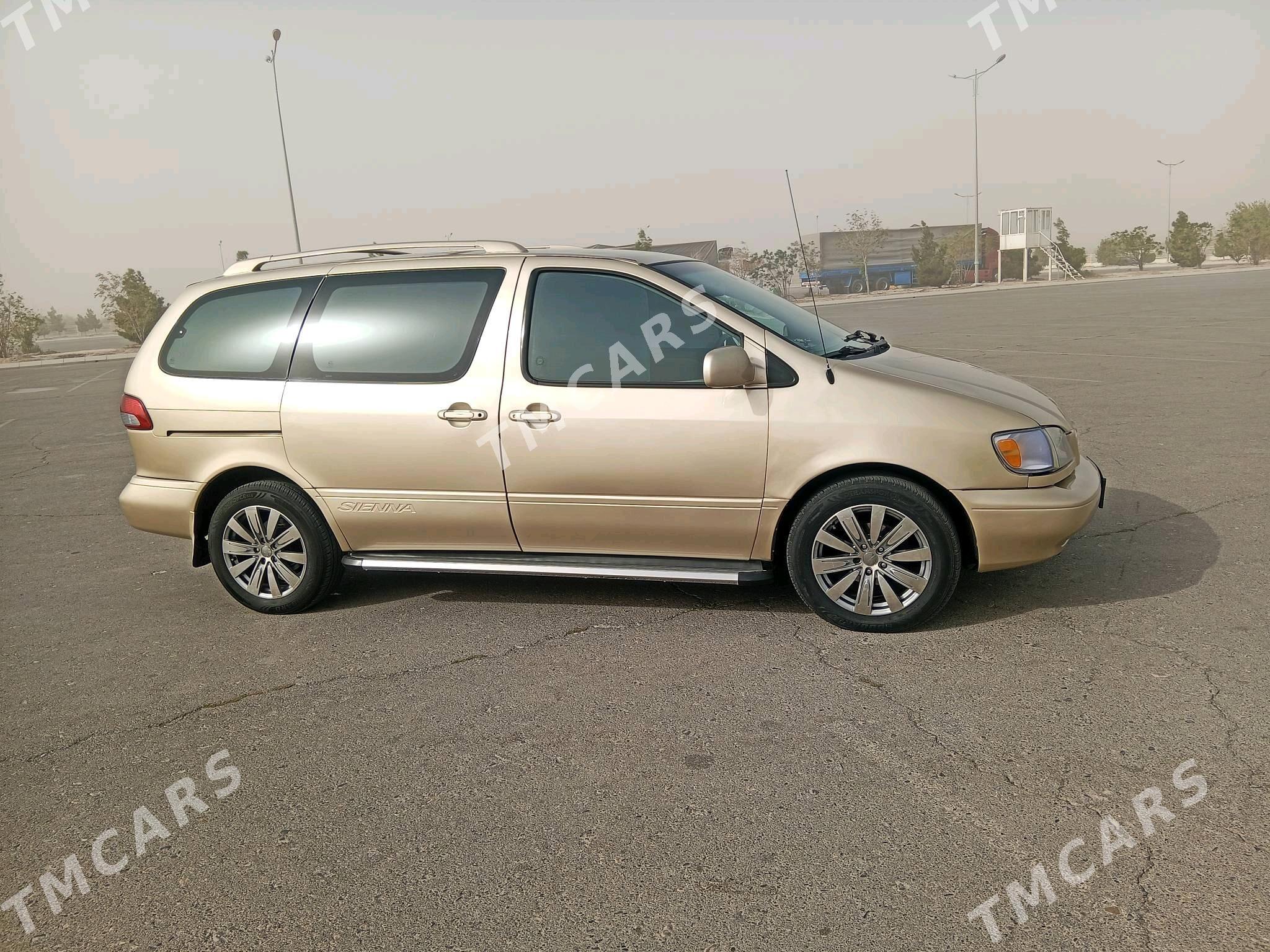 Toyota Sienna 2000 - 158 000 TMT - Чарджоу - img 7