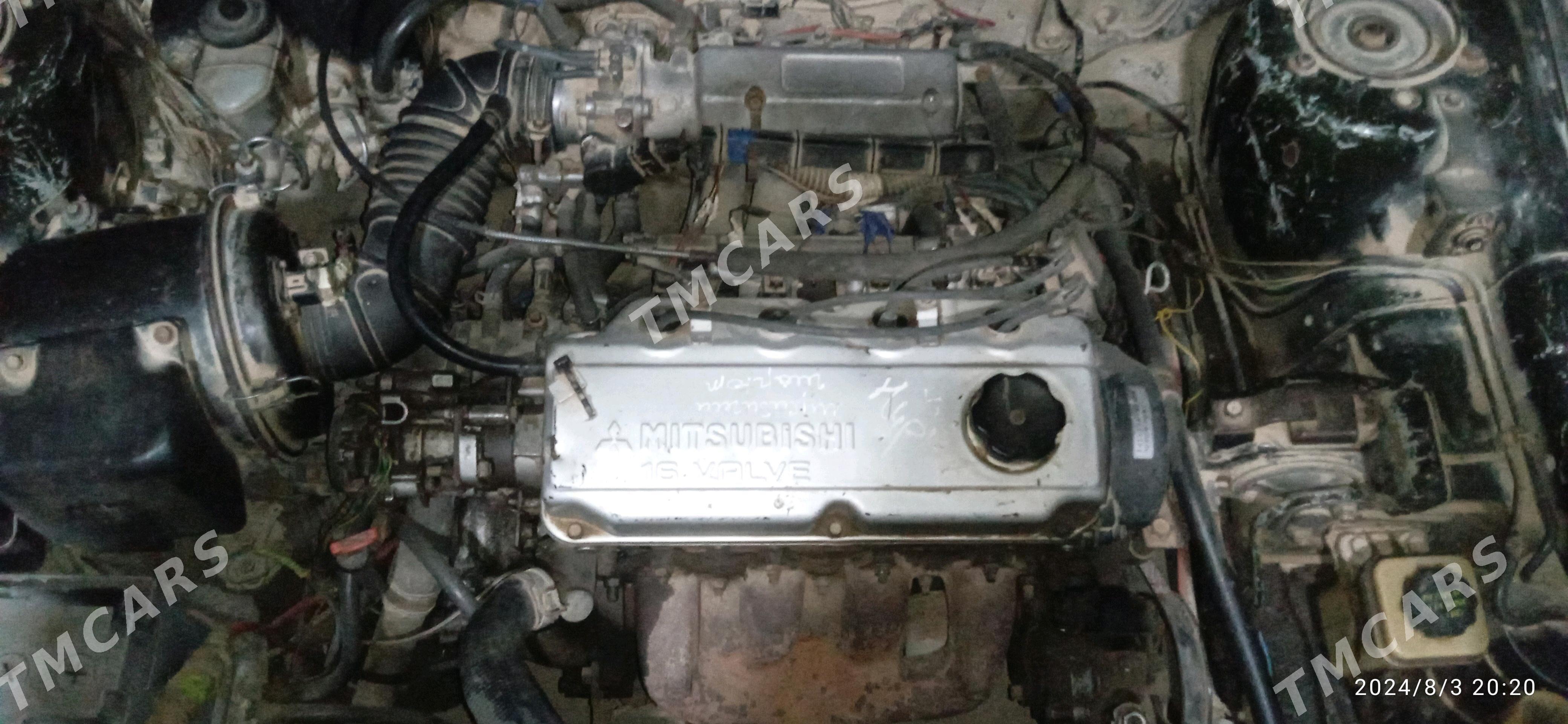 Hyundai Sonata 1997 - 25 000 TMT - Гарабекевюл - img 4