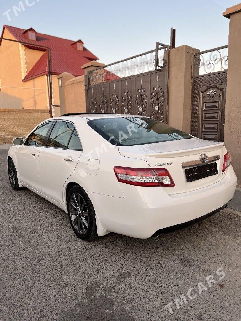 Toyota Camry 2011 - 205 000 TMT - Тагтабазар - img 3