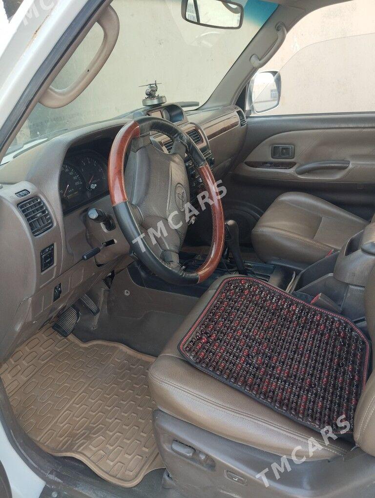 Toyota Land Cruiser Prado 2000 - 175 000 TMT - Койтендаг - img 4