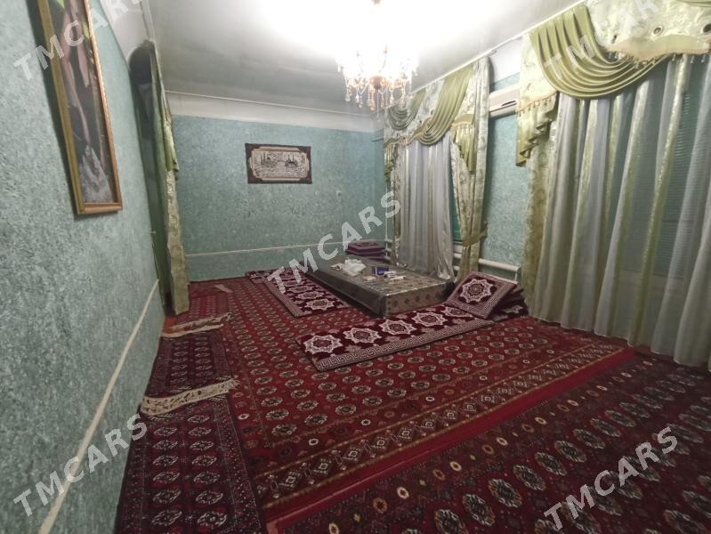 satlyk jay andreyin merkezinde - Шабатский этрап - img 4