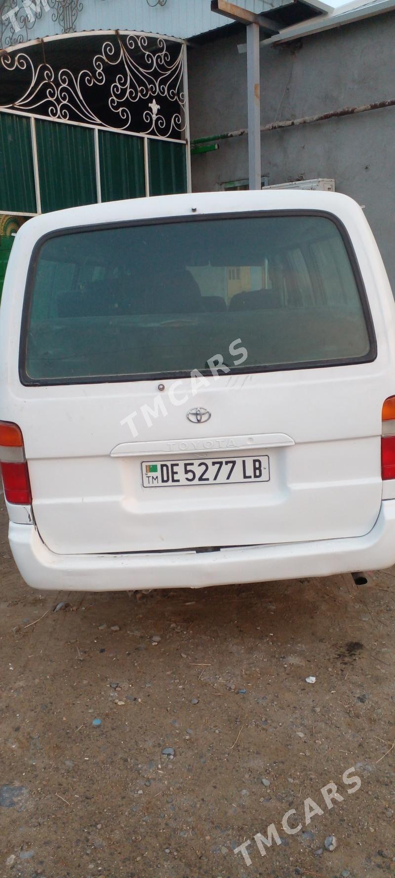 Toyota Hiace 2003 - 105 000 TMT - Койтендаг - img 6