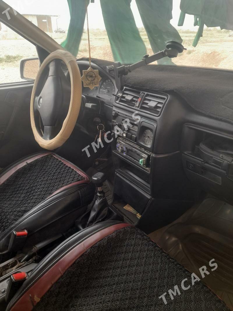 Opel Vectra 1991 - 32 000 TMT - Daşoguz - img 4