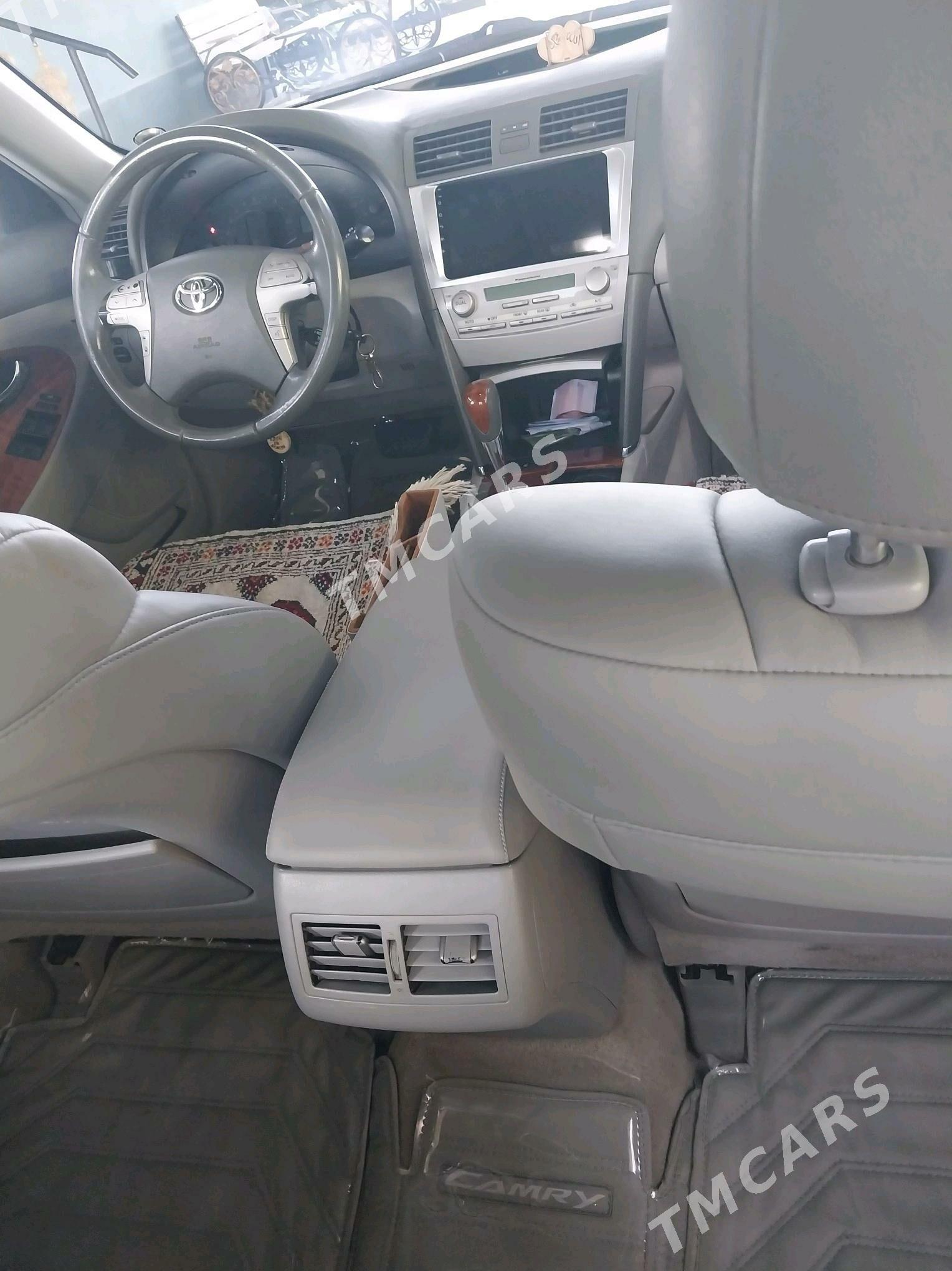 Toyota Camry 2010 - 225 000 TMT - Гёкдепе - img 5