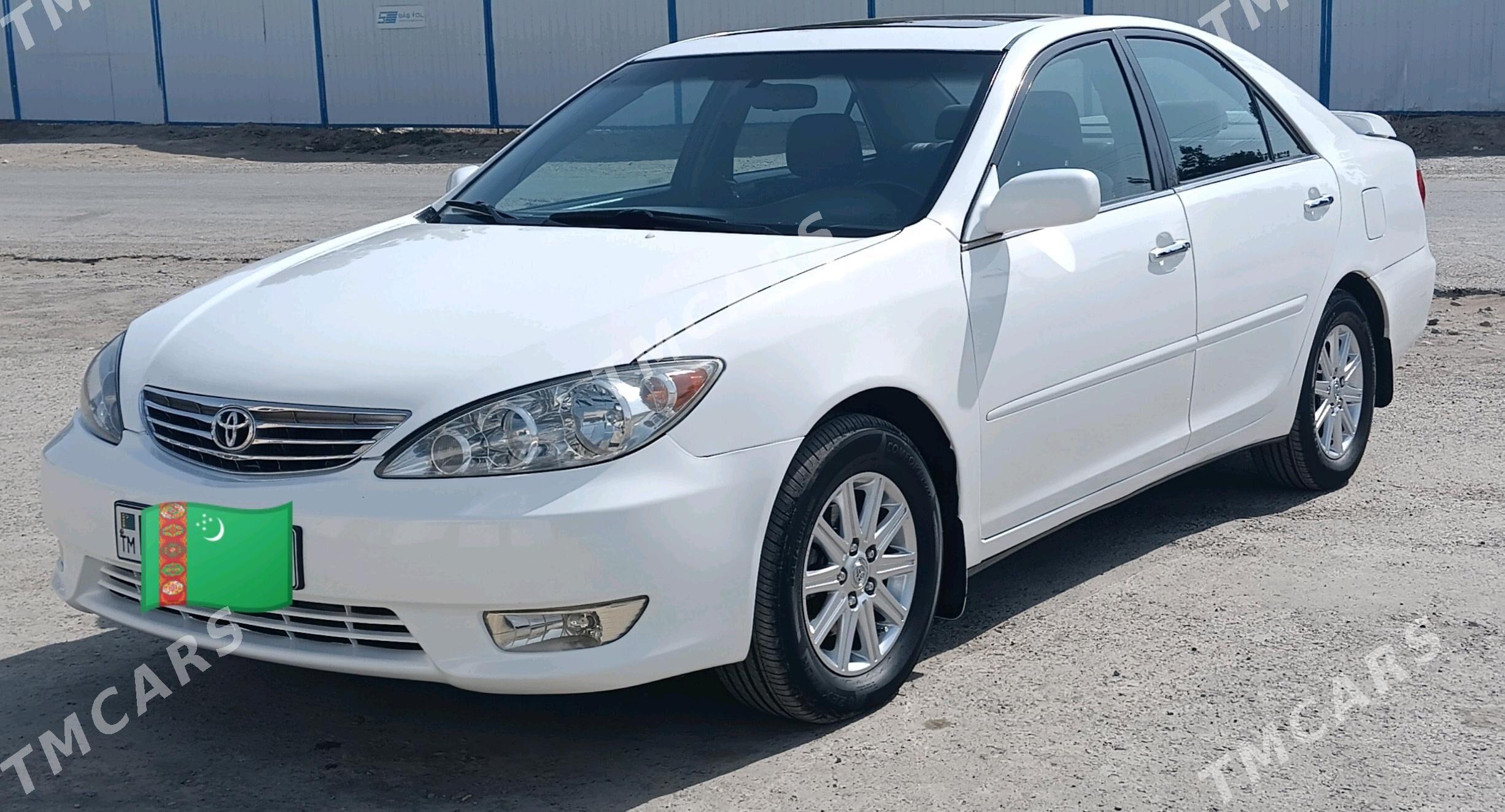 Toyota Camry 2004 - 160 000 TMT - Мары - img 1