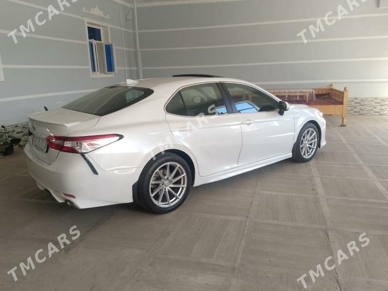 Toyota Camry 2019 - 280 000 TMT - Türkmenabat - img 3