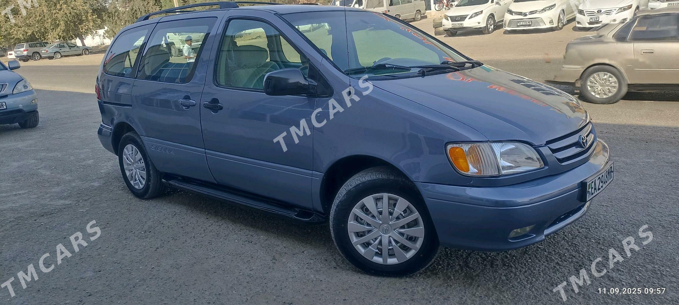 Toyota Sienna 2002 - 140 000 TMT - Mary - img 2