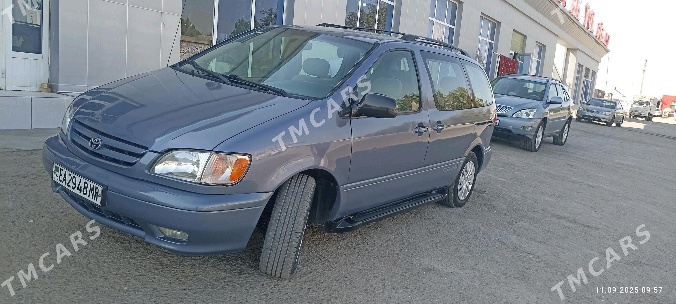 Toyota Sienna 2002 - 140 000 TMT - Mary - img 7