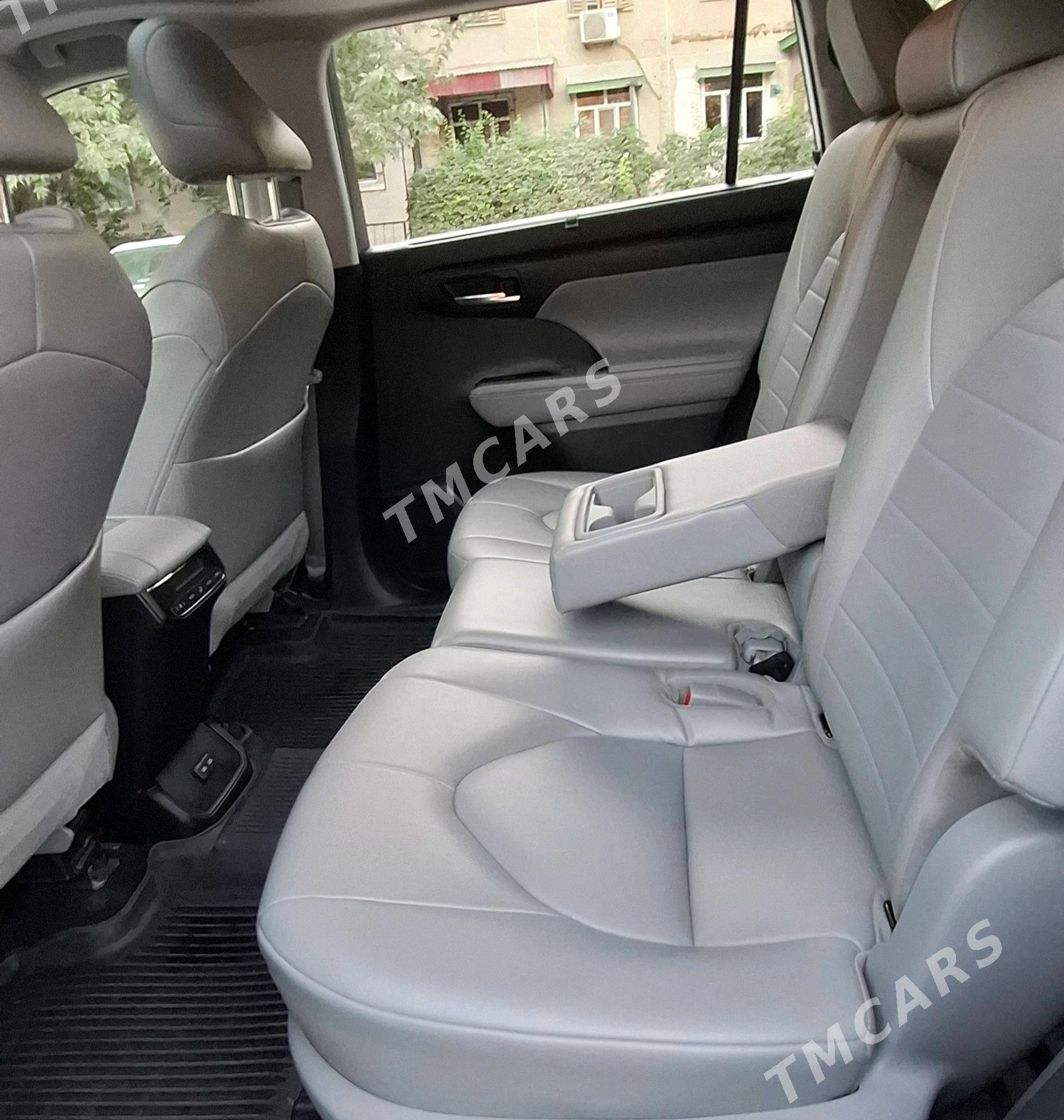 Toyota Highlander 2022 - 540 000 TMT - Türkmenabat - img 7