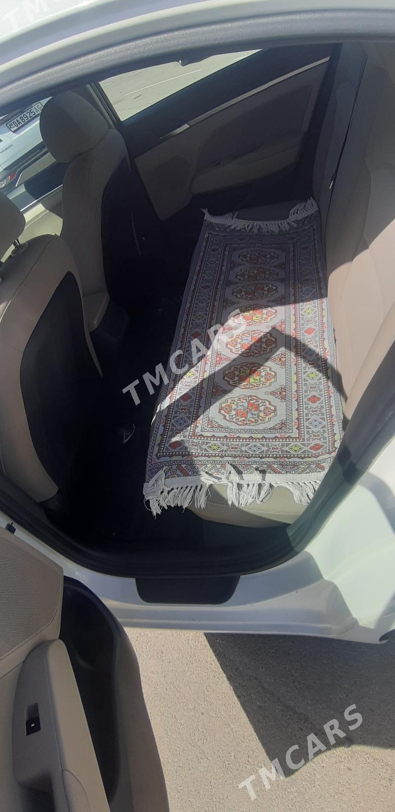 Hyundai Elantra 2020 - 206 000 TMT - Ашхабад - img 3