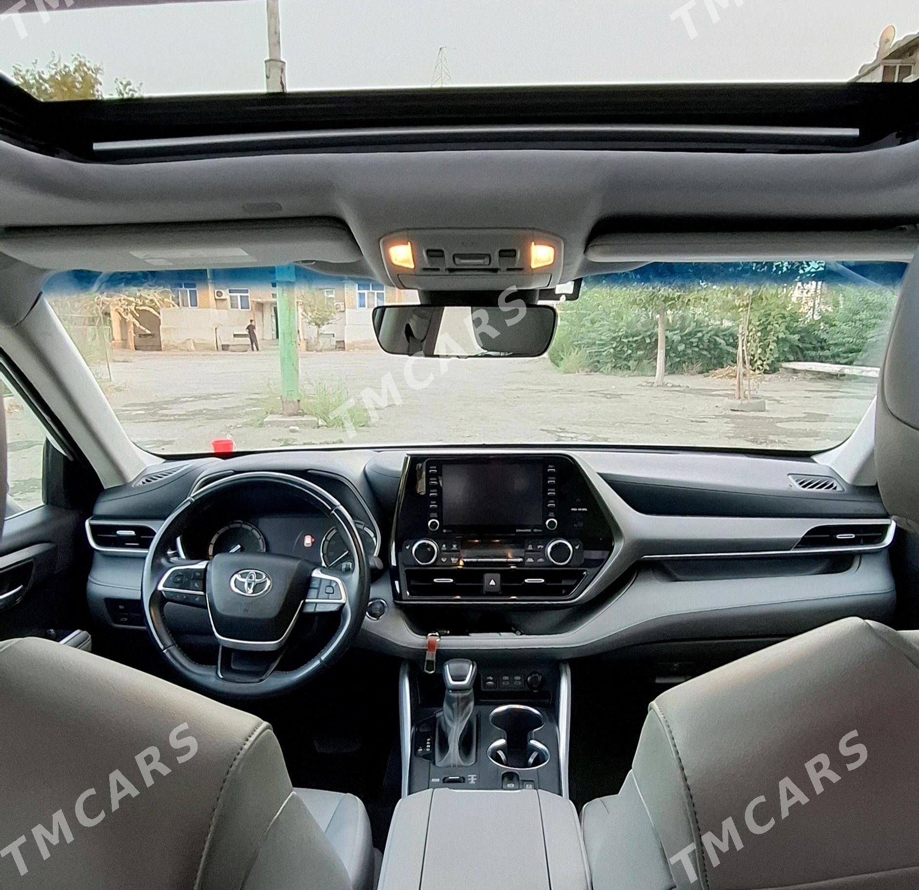 Toyota Highlander 2022 - 540 000 TMT - Türkmenabat - img 8