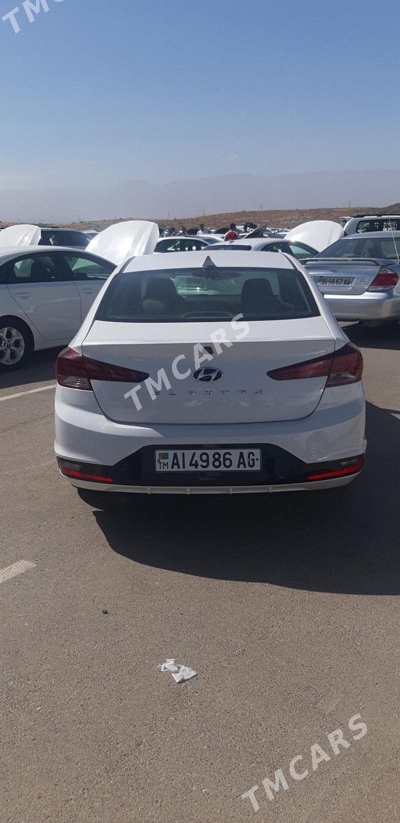 Hyundai Elantra 2020 - 206 000 TMT - Ашхабад - img 4