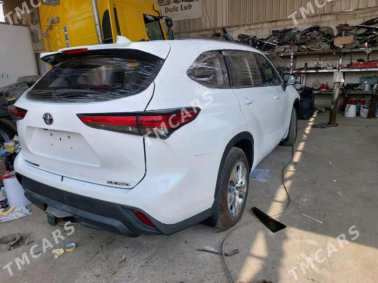 Toyota Highlander 2021 - 460 000 TMT - Мары - img 2