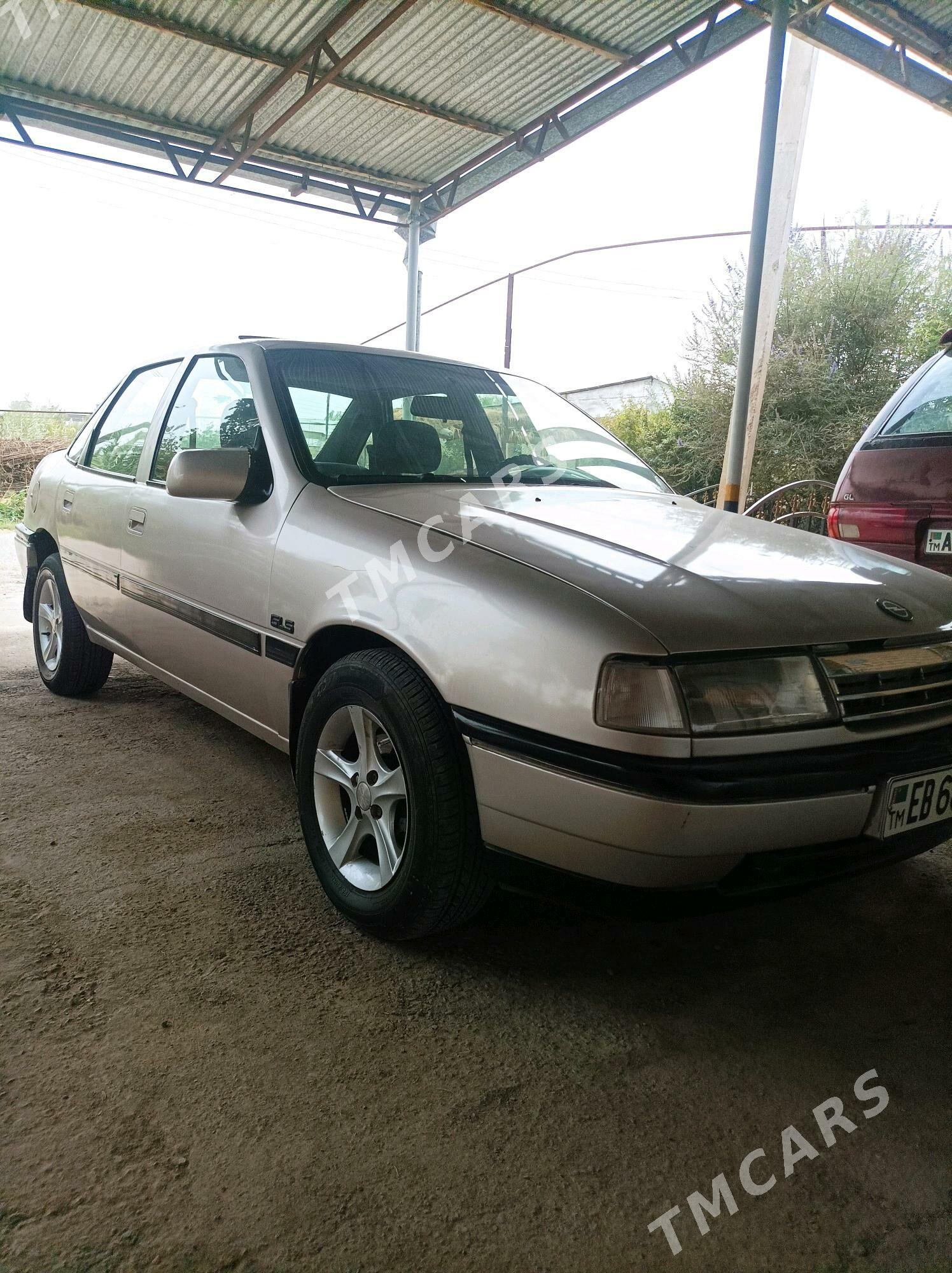 Opel Vectra 1990 - 40 000 TMT - Сакар - img 3